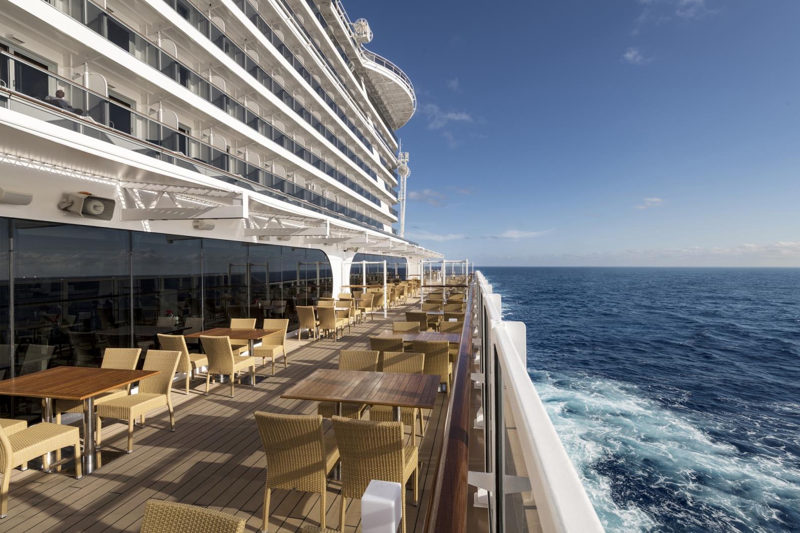 MSC Seaside, Waterfront Boardwalk